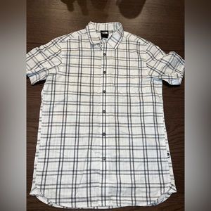 The North Face Men's White and Black Shirt small